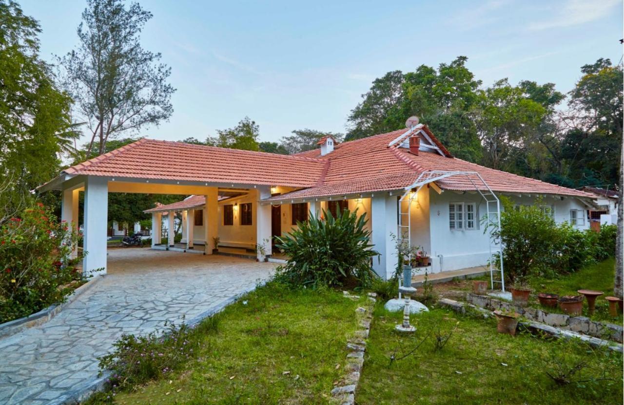 하산 Hirvate Estate / Crawford House 아파트 외부 사진